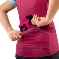 Dynafit Ride Light Jersey Women Beet Red -Cycling Craze 18560028692d Dynafit Ride Tee W beet