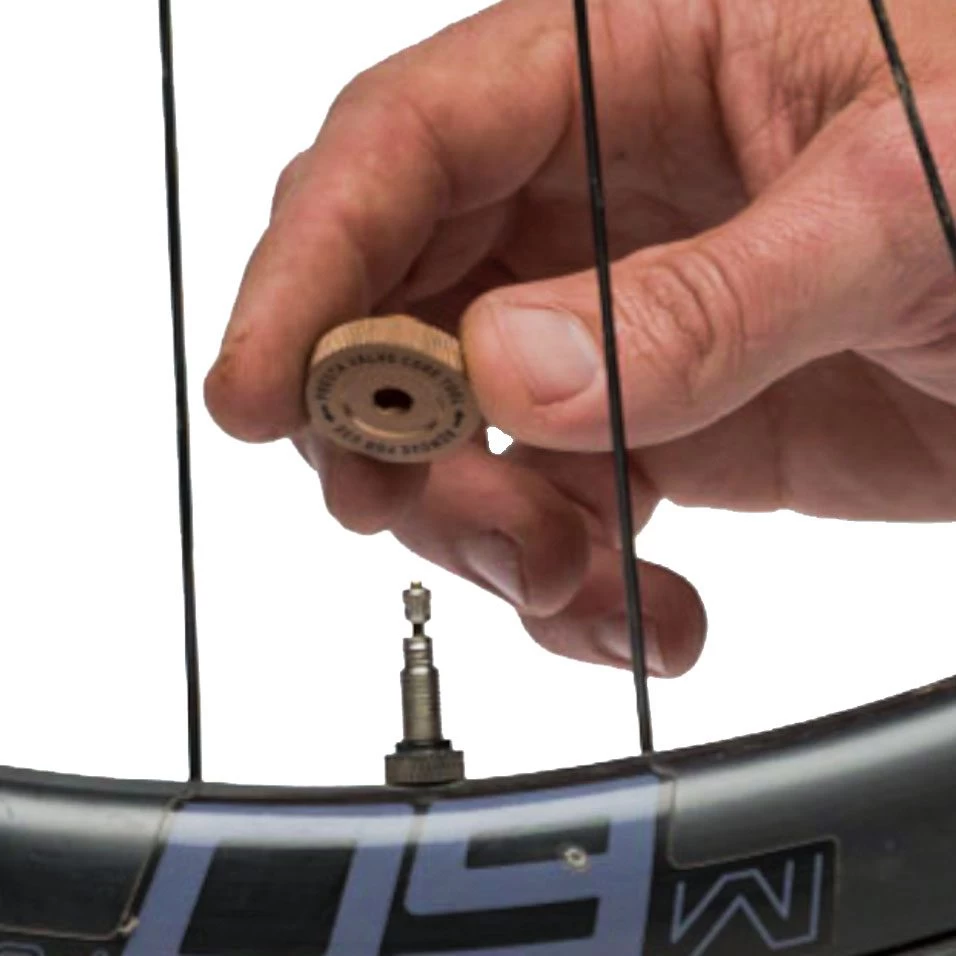 Blackburn Core Minipump Grey 2023 4 Blackburn Core Minipump Grey 2023 - Image 4